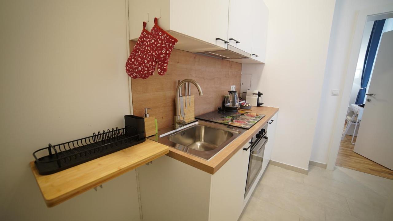 Malixa - Apartment In The Heart Of Vienna Next To Metro Экстерьер фото