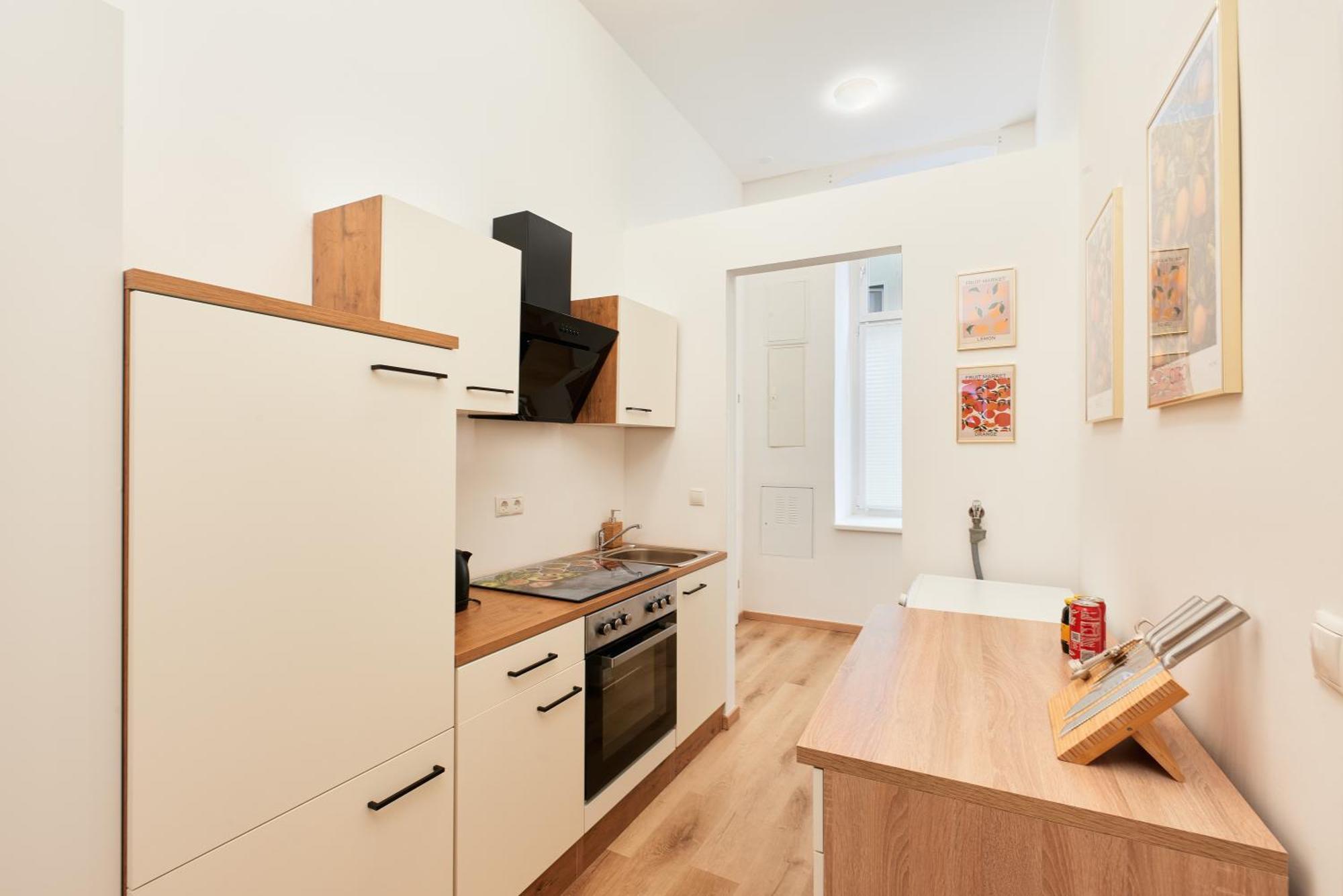 Malixa - Apartment In The Heart Of Vienna Next To Metro Экстерьер фото