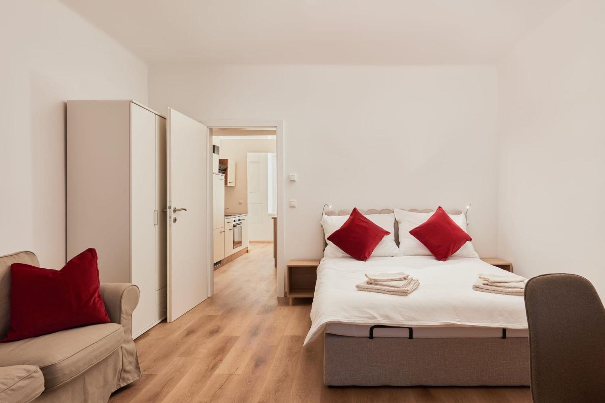 Malixa - Apartment In The Heart Of Vienna Next To Metro Экстерьер фото